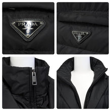 画像をギャラリービューアに読み込む, 極美品 PRADA プラダ ダウンジャケット ジップアップ タートル トライアングルロゴ ブラックSGH583 ACU1 2019 410 サイズ52 中古 49392