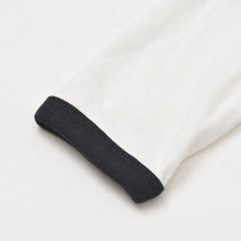 Load image into Gallery viewer, 極美品 COURREGES クレージュ アシンメトリー ワンショルダー トップス 323JT0209JS0070 長袖Tシャツ ブランドロゴ刺繍 ホワイト ブラック Sサイズ レディース 中古 4a004941