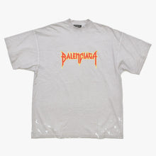 Load image into Gallery viewer, 極美品 BALENCIAGA バレンシアガ Tシャツ メタルロゴ 694576 TMV88 ダメージ加工 ペイント サイズL グレー コットン中古 4a004943