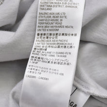 Load image into Gallery viewer, 極美品 BALENCIAGA バレンシアガ Tシャツ メタルロゴ 694576 TMV88 ダメージ加工 ペイント サイズL グレー コットン中古 4a004943
