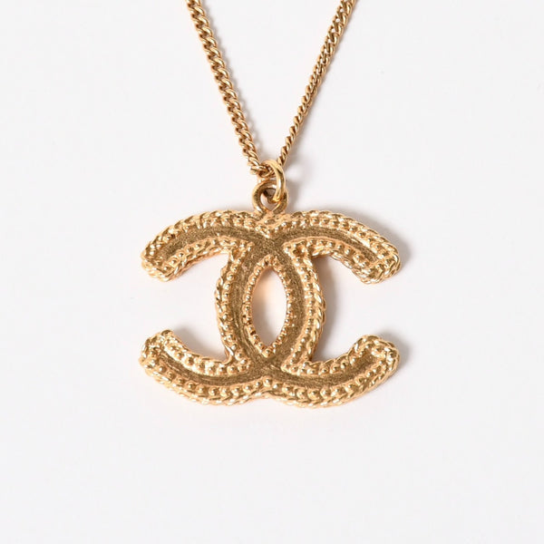 Very Good Condition CHANEL Necklace Necklace Coco Mark Gold B11 A Stamp Weight Approx. 11.21g Used 4a005163