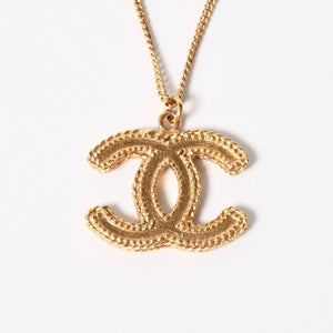 Very Good Condition CHANEL Necklace Necklace Coco Mark Gold B11 A Stamp Weight Approx. 11.21g Used 4a005163
