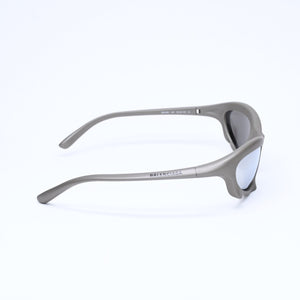 極美品 BALENCIAGA バレンシアガ BAT バット サングラス BB0229SV サイズ59□20-125 サイズXL グレー 中古 4a007033