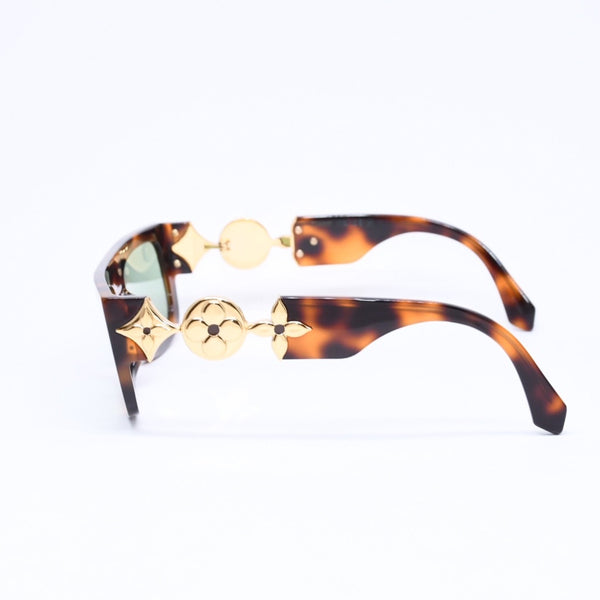極美品 LOUIS VUITTON ルイヴィトン モノグラム トリビュート サングラス Z2449E サイズ56□21 135 べっ甲カラー Tyler,The Creator 中古 4a007032