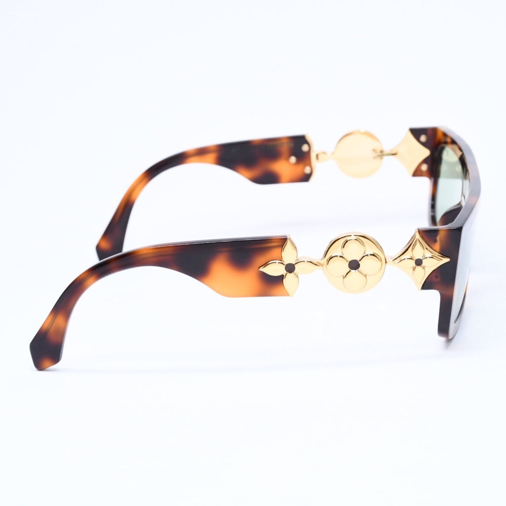 極美品 LOUIS VUITTON ルイヴィトン モノグラム トリビュート サングラス Z2449E サイズ56□21 135 べっ甲カラー Tyler,The Creator 中古 4a007032