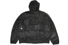 Load image into Gallery viewer, 新品未使用 CHANEL シャネル ファレル愛用 メンズ メッシュ ポリアミド パーカー ブラック P60972V46493 サイズ42 中古 4b013372