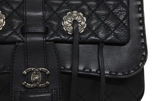 極美品 CHANEL シャネル Paris-Dallas フリンジ フラップ サドルバッグ キルティング 2014年 19番台 カーフスキン ブラック 4b011468