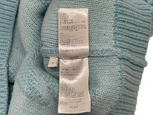 Load image into Gallery viewer, BOTTEGA VENETA ボッテガヴェネタ 立体ロゴ オーバーサイズニットセーター 707883 V26T0 サイズs 美品 中古 4b011339