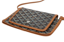Load image into Gallery viewer, 新品未使用 GOYARD ゴヤール プリュメ ポーチウォレット ショルダーバッグ ブラウン PVC レザー シルバー金具 中古 4b011431