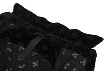 Load image into Gallery viewer, 新品未使用 CHROME HEARTS クロムハーツ ブラック ベルベット クロスダーク パターン 長袖シャツ サイズS 中古 4b011445