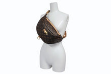Load image into Gallery viewer, 極美品 LOUIS VUITTON ルイヴィトン バムバッグ ボディバッグ ウエストバッグ M43644 モノグラム ブラウン ゴールド金具 中古 4b011618