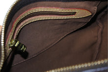 Load image into Gallery viewer, LOUIS VUITTON ルイヴィトン スピーディー25 ハンドバック M41528 モノグラム PVC レザー 中古 4b011621