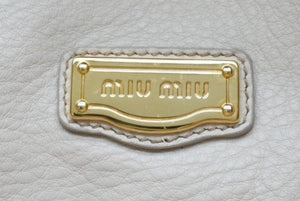 MIUMIU ミュウミュウ VITELLO CARIBU ヴィテロ カリブ 2WAYバッグ RL0068 カーフレザー アイボリー ゴールド金具 美品 中古 4b011563