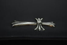 Load image into Gallery viewer, CHROME HEARTS クロムハーツ バインダー ノートカバー マックスフィールド限定 ラージCHクロス ナイロン シルバ−925 美品 中古 4b011713