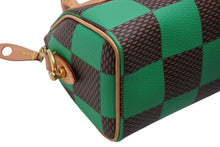 Load image into Gallery viewer, 極美品 LOUIS VUITTON ルイヴィトン スピーディ バンドリエール18 2WAYバッグ N40534 ダミエ ポップ グリーン ゴールド金具 中古 4b011774