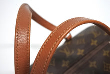 Load image into Gallery viewer, LOUIS VUITTON ルイヴィトン パピヨン30 ハンドバッグ M51365 旧型 モノグラムキャンバス ブラウン 美品 中古 4b011885