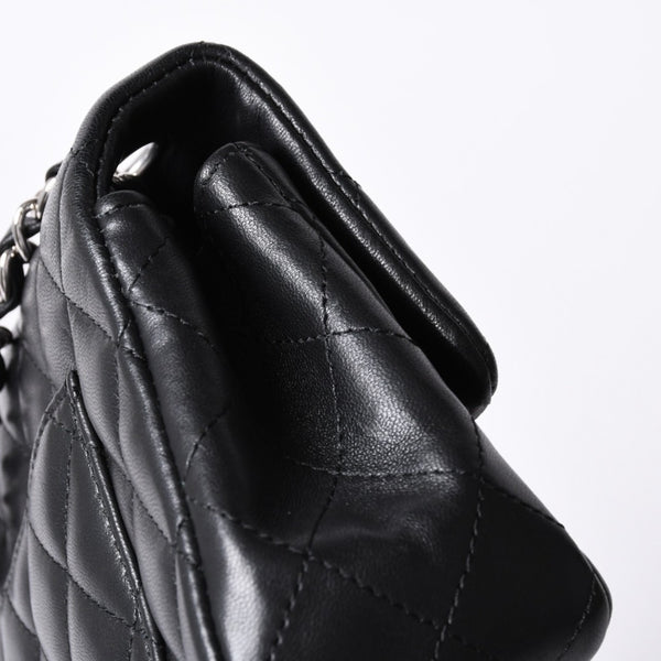 Very Good Condition CHANEL Mini Matelasse 19 S Flap S Chain Shoulder Bag No. 26 Lambskin Coco Mark Silver Hardware Used 4a000416