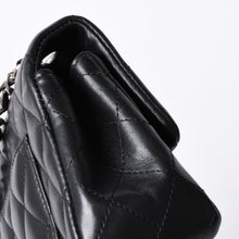 画像をギャラリービューアに読み込む, 極美品 CHANEL シャネル ミニマトラッセ19 Sフラップ Sチェーンショルダーバッグ 26番台 ラムスキン ココマーク シルバー金具 中古 4a000416