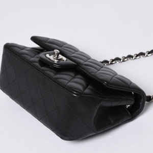 Very Good Condition CHANEL Mini Matelasse 19 S Flap S Chain Shoulder Bag No. 26 Lambskin Coco Mark Silver Hardware Used 4a000416