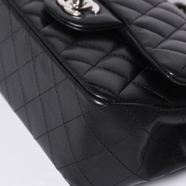 Very Good Condition CHANEL Mini Matelasse 19 S Flap S Chain Shoulder Bag No. 26 Lambskin Coco Mark Silver Hardware Used 4a000416