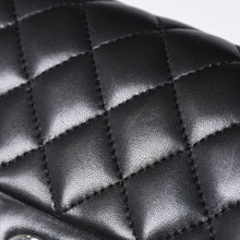 画像をギャラリービューアに読み込む, 極美品 CHANEL シャネル ミニマトラッセ19 Sフラップ Sチェーンショルダーバッグ 26番台 ラムスキン ココマーク シルバー金具 中古 4a000416