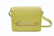 画像をギャラリービューアに読み込む, 新品同様 HERMES エルメス ショルダーバッグ サックロウリスミニ ヴォーガリバー イエロー ゴールド金具 Y刻印 4b004820