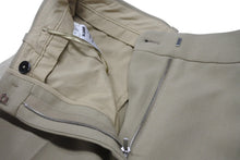 Load image into Gallery viewer, JIL SANDER ジルサンダー ショーツ ショートパンツ J03KA0230 サイズ32 切り替えデザイン ベージュ ウール レーヨン 美品 中古 4b005750