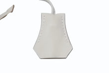 画像をギャラリービューアに読み込む, 新品未使用 HERMES エルメス クロシェット カデナ キーリング スイフトパールグレー 中古 4b006285