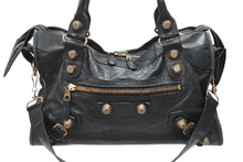 画像をギャラリービューアに読み込む, 極美品 BALENCIAGA バレンシアガ ザ ジャイアント シティ 2WAYハンドバッグ ショルダーバッグ ブラック ローズゴールド金具 中古 4b006828