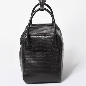 Mint condition HERMES Lindy 30 handbag, Niloticus matte graphite. ◻K stamp, silver hardware, pre-owned, item number 4b012372