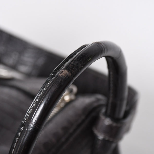 Mint condition HERMES Lindy 30 handbag, Niloticus matte graphite. ◻K stamp, silver hardware, pre-owned, item number 4b012372