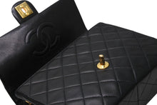 Load image into Gallery viewer, 極美品 CHANEL シャネル ミニマトラッセ20 Sフラップ Sチェーンショルダーバッグ A2800 2番台 ココマーク ラムスキン ブラック 中古 4b011636