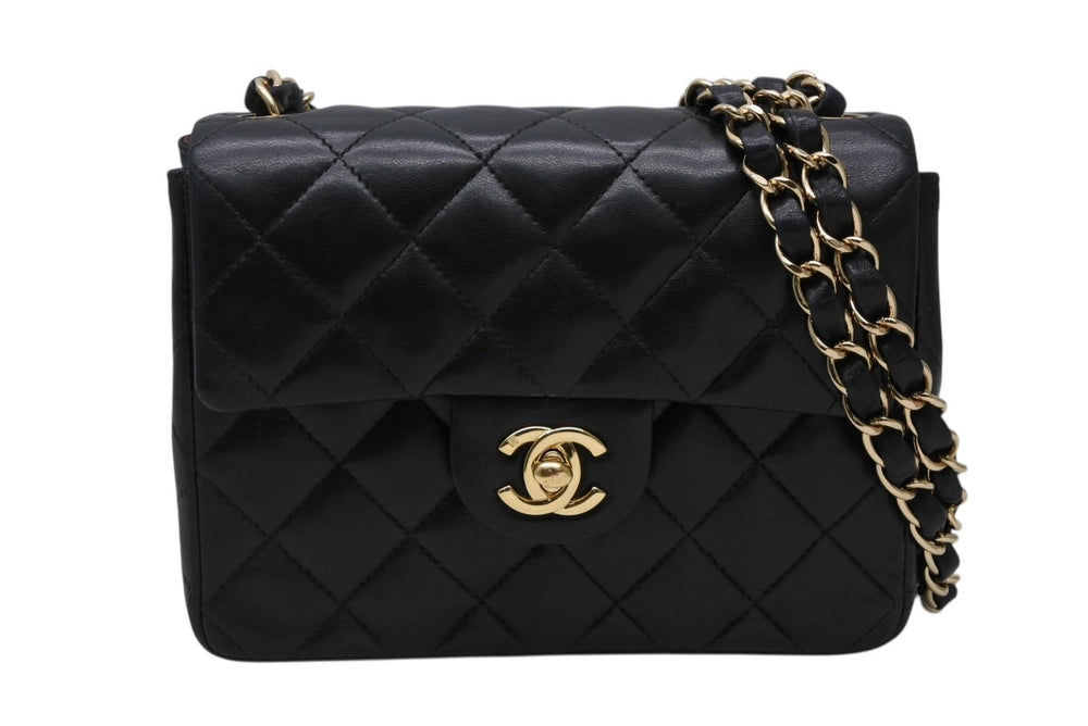 極美品 CHANEL シャネル ミニマトラッセ17 Sフラップ Sチェーンショルダーバッグ 8番台 ココマーク ラムスキン ブラック 中古 4b011617