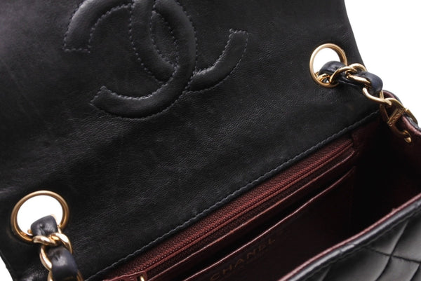 極美品 CHANEL シャネル ミニマトラッセ17 Sフラップ Sチェーンショルダーバッグ 8番台 ココマーク ラムスキン ブラック 中古 4b011617