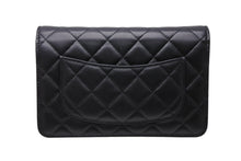 Load image into Gallery viewer, 新品同様 CHANEL シャネル チェーンショルダーウォレット 長財布 AP3807 ランダム番台 ココマーク ラムスキン ブラック 中古 4b011764