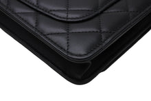Load image into Gallery viewer, 新品同様 CHANEL シャネル チェーンショルダーウォレット 長財布 AP3807 ランダム番台 ココマーク ラムスキン ブラック 中古 4b011764