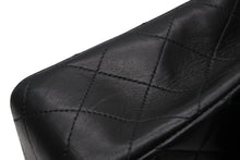 Load image into Gallery viewer, 極美品 CHANEL シャネル ミニマトラッセ20 Sフラップ Sチェーンショルダーバッグ A2800 2番台 ココマーク ラムスキン ブラック 中古 4b011636