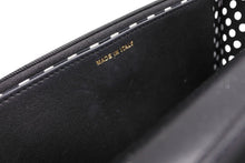 Load image into Gallery viewer, 新品同様 CHANEL シャネル チェーンショルダーウォレット 長財布 AP3807 ランダム番台 ココマーク ラムスキン ブラック 中古 4b011764
