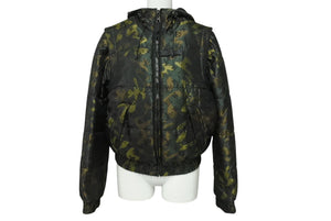 Louis Vuitton Louis Vuitton 2 way camo puffer jacket 2 way camouflage puffer jacket Good Condition Used 4c070289