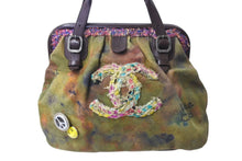 画像をギャラリービューアに読み込む, 極美品 CHANEL シャネル エンブロイダリー ハンドバッグ A92791 21番台 ココマーク グラフィティ がま口 カーキ 中古 4c071184