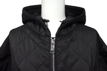 画像をギャラリービューアに読み込む, 極美品 PRADA プラダ キルティングジャケット SGH053 サイズ54 トライアングルロゴ 三角ロゴプレート ナイロン 中古 4c071525