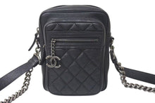 Load image into Gallery viewer, 極美品 CHANEL シャネル ショルダーバッグ マトラッセ チェーンショルダー 22番台 ブラック レザー ガンメタリック金具 中古 4C073564