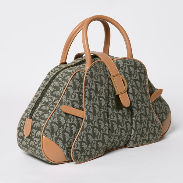 Very Good Condition CHRISTIAN DIOR Trotter Pattern Double Saddle Bag MA-0091 Khaki Beige Gold Hardware Used 4a008410