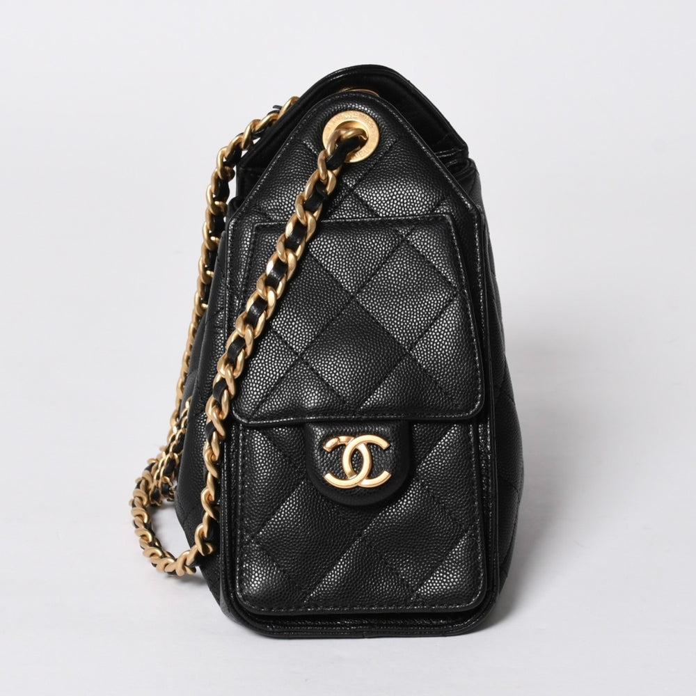 新品未使用 CHANEL シャネル CHANEL25 ミニ チェーンショルダーバッグ ランダム番台 キャビアスキン ブラック ゴールド金具 中古 4a008930