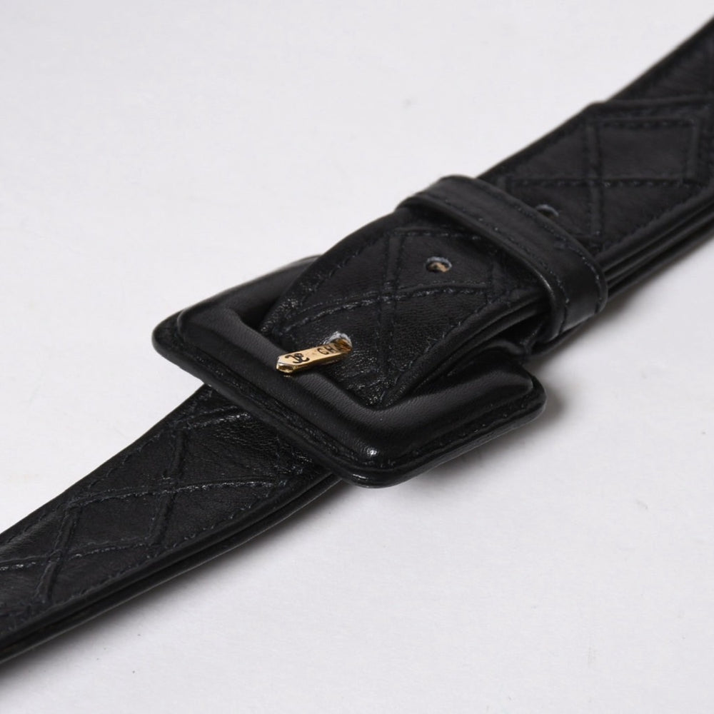 CHANEL Bicolore Belt Pouch Waist Pouch Coco Mark Lambskin Black Gold Hardware Good Condition Used 4a008879