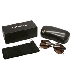 Very good condition CHANEL Wellington sunglasses eyewear 5207-A c.714/3B size 56□17 here mark tortoiseshell color used 4a000124