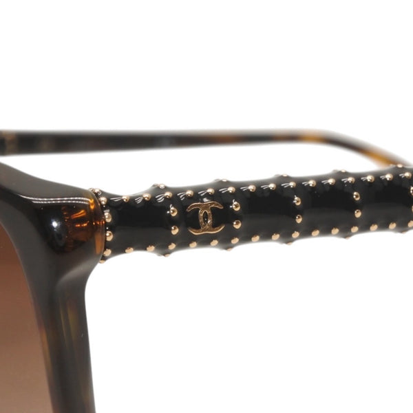 Very good condition CHANEL Wellington sunglasses eyewear 5207-A c.714/3B size 56□17 here mark tortoiseshell color used 4a000124