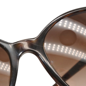 Very good condition CHANEL Wellington sunglasses eyewear 5207-A c.714/3B size 56□17 here mark tortoiseshell color used 4a000124