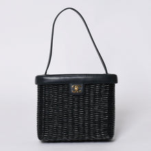 画像をギャラリービューアに読み込む, 極美品 CHANEL シャネル ヴァニティバッグ ハンドバッグ 5番台 ココマーク ラタン ストロー レザー ブラック ゴールド金具 中古 4a000501