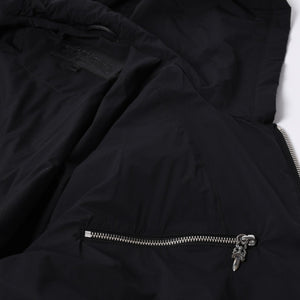 新品同様 CHROME HEARTS クロムハーツ ジップアップフーディー パーカー サイズXL セメタリークロスパッチ 9パッチ シルバー925 中古 4a000548